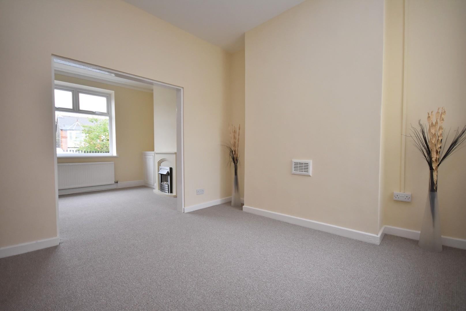 6 Railway Terrace, Penarth, CF64 2TT